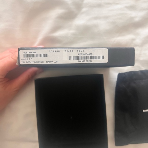 Saint Laurent Credit Card Wallet - Picture 8 of 8